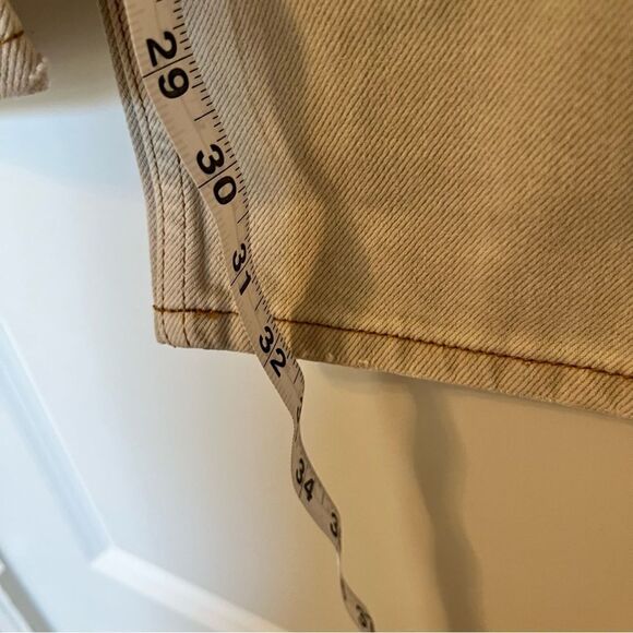 Good American 90’s Icon Straight Fit Jean Bone *Flaw - Picture 10 of 11